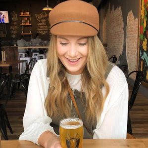 Meet your Posher, Emily